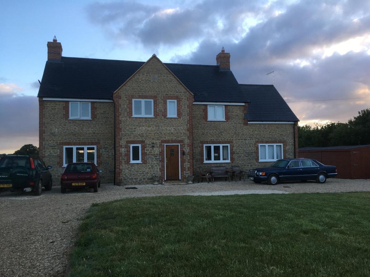 Yetminster Folly Fields Farm B&B מראה חיצוני תמונה