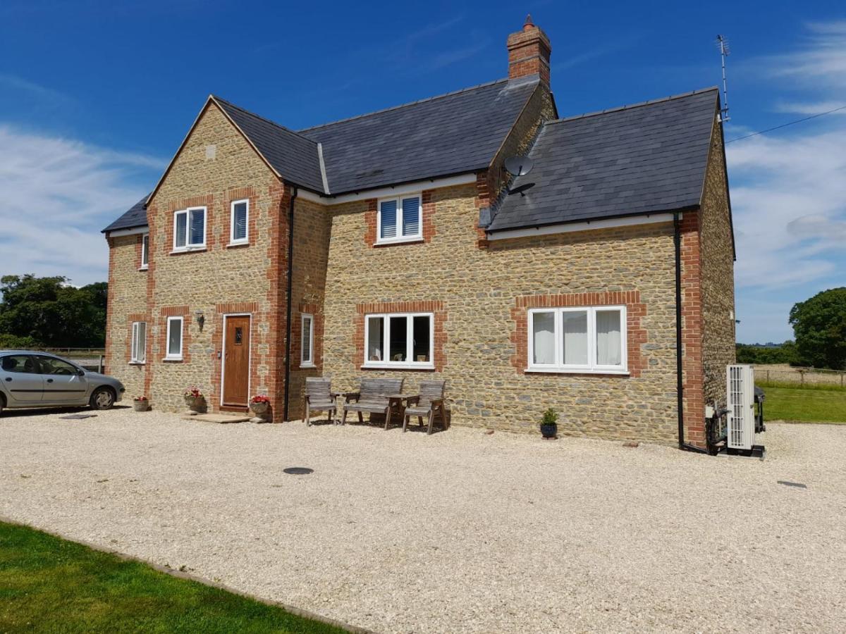 Yetminster Folly Fields Farm B&B מראה חיצוני תמונה