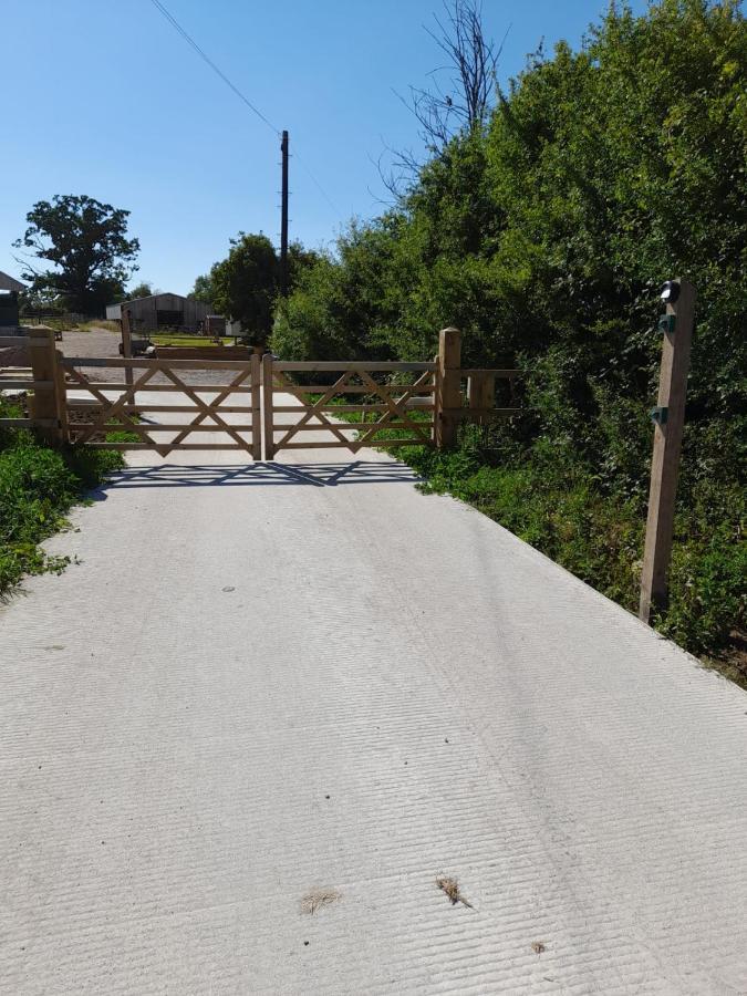 Yetminster Folly Fields Farm B&B מראה חיצוני תמונה